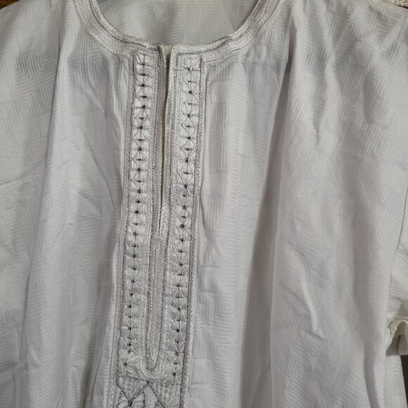 Men's White Polish lace 2 piece Dashiki set - Picture 10 of 10
